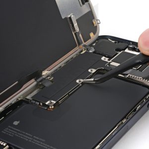 iphone 15 promax ekran degisimi